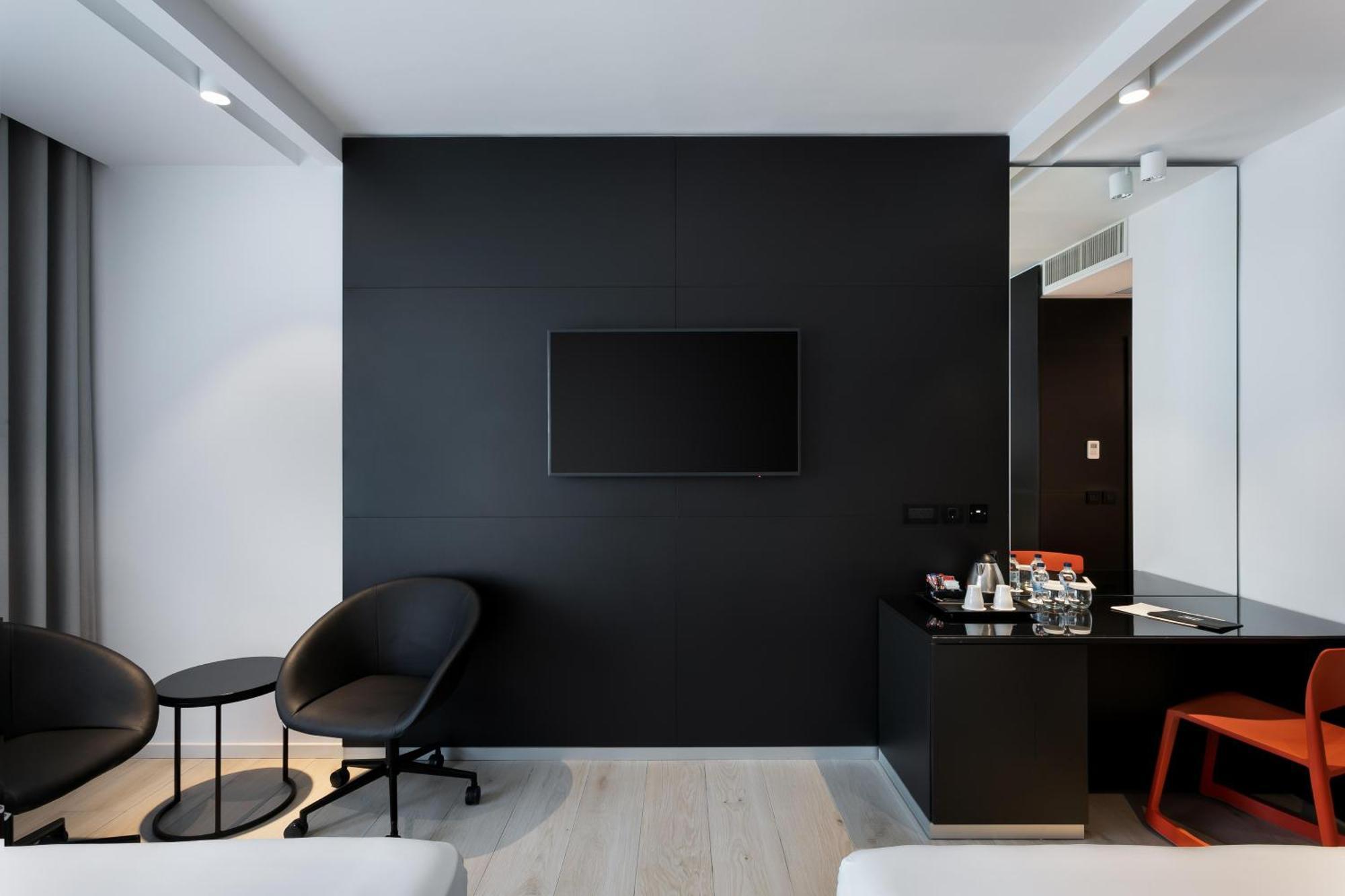 Verdi Promenade Hotel 4*